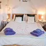1 Bedroom Awesome Home In Eymet Σπίτι διακοπών