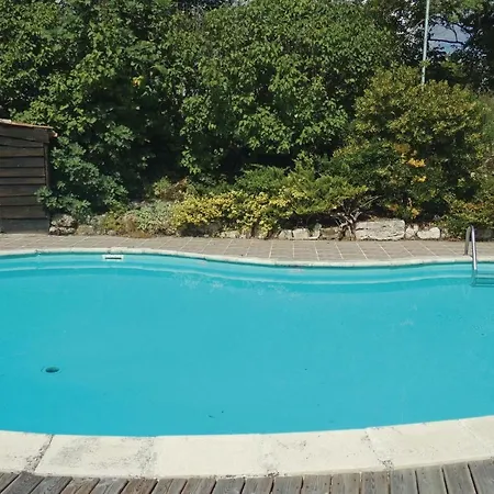 In With Outdoor Swimming Pool Eymet