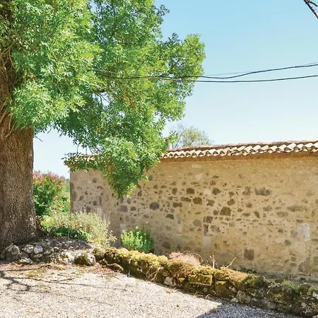 Casa vacanze 1 Bedroom Awesome Home In Eymet