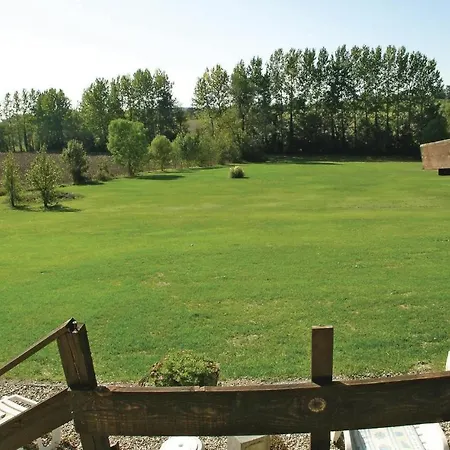 Ferienhaus 1 Bedroom Awesome In Eymet