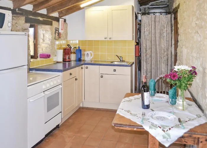 1 Bedroom Awesome Home In Eymet Casa vacanze Eymet